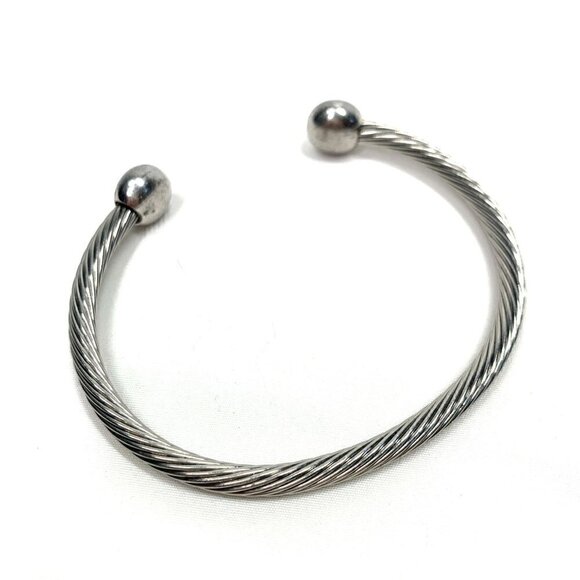 Q-Ray Silver-Plated Deluxe Twisted Band Wellness Bracelet 2.75" Size Large - Picture 7 of 9